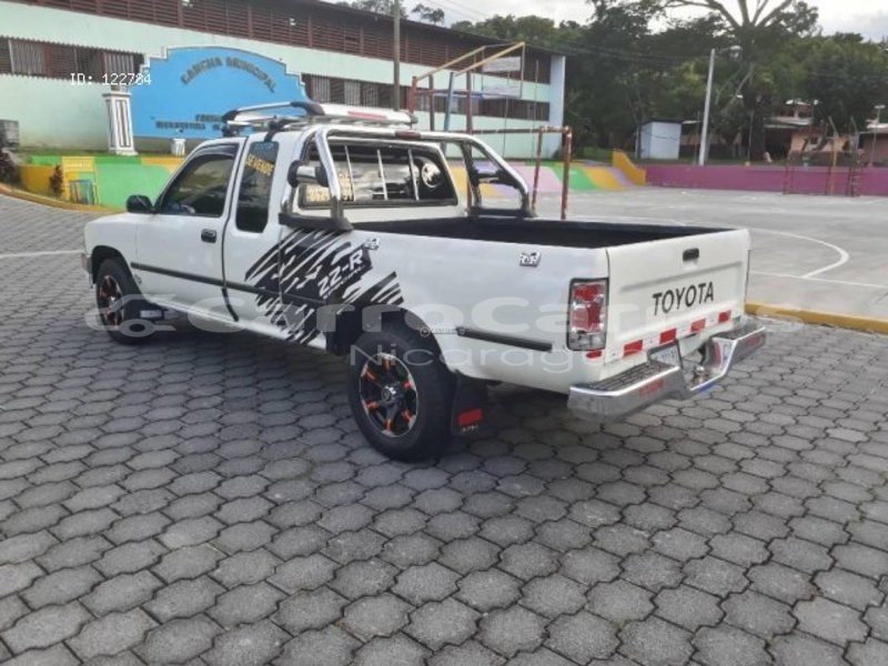 Comprar Usados Carro Toyota 22r Blanco En Managua En Managua